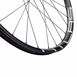Race Face Atlas 30 MTB CLN Front Wheel 20x110-B Black 27.5" 7 Race Face Atlas 30 MTB CLN Front Wheel 20x110-B Black 27.5" -Pièces pour vélos Soldes race face atlas 30 mtb cln front wheel 20x110 b black 2753
