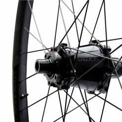 Race Face Turbine-R 30 MTB CLN Front Wheel 15X110-B Black 29&quot; -Pièces pour vélos Soldes race face turbine r 30 mtb cln front wheel 15x110 b black 292